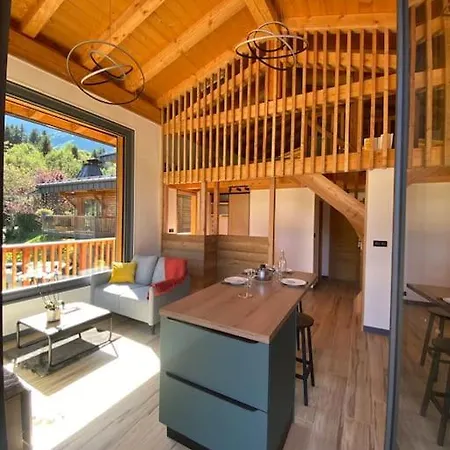 Mountain - Vue Montagne - 4 Personnes Chalet *