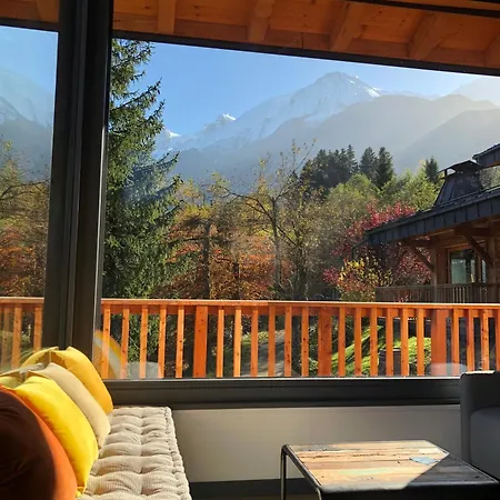 Mountain - Vue Montagne - 4 Personnes Chalet